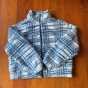 L.A. Hearts by Pacsun fuzzy sweater size XS/S blue and white